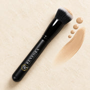 Stipple & Blend Foundation Brush