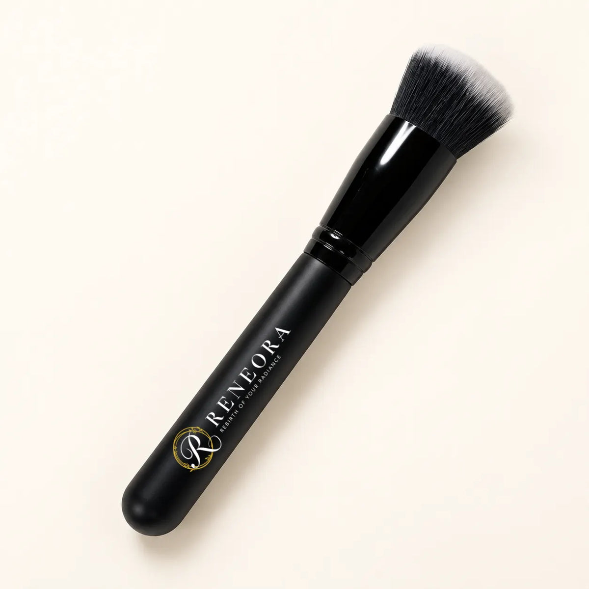 Stipple & Blend Foundation Brush