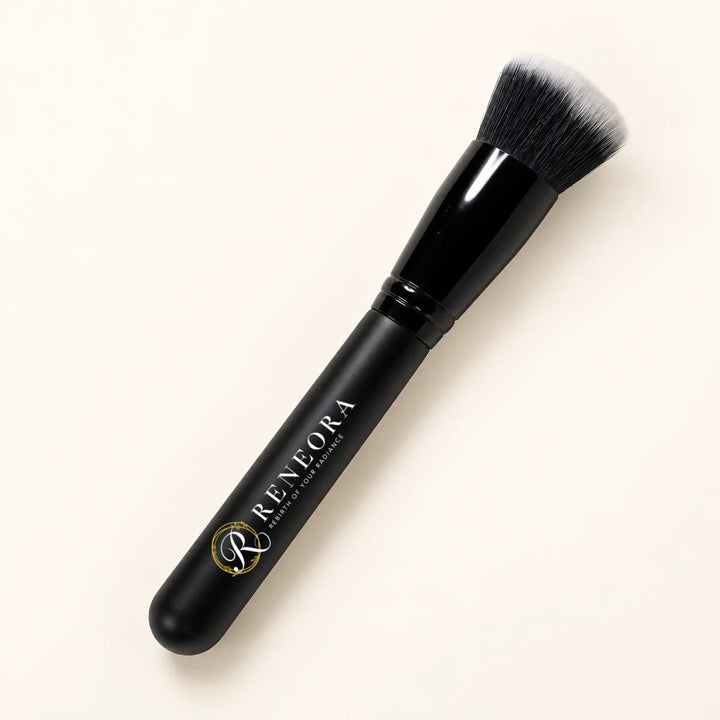 Stipple & Blend Foundation Brush