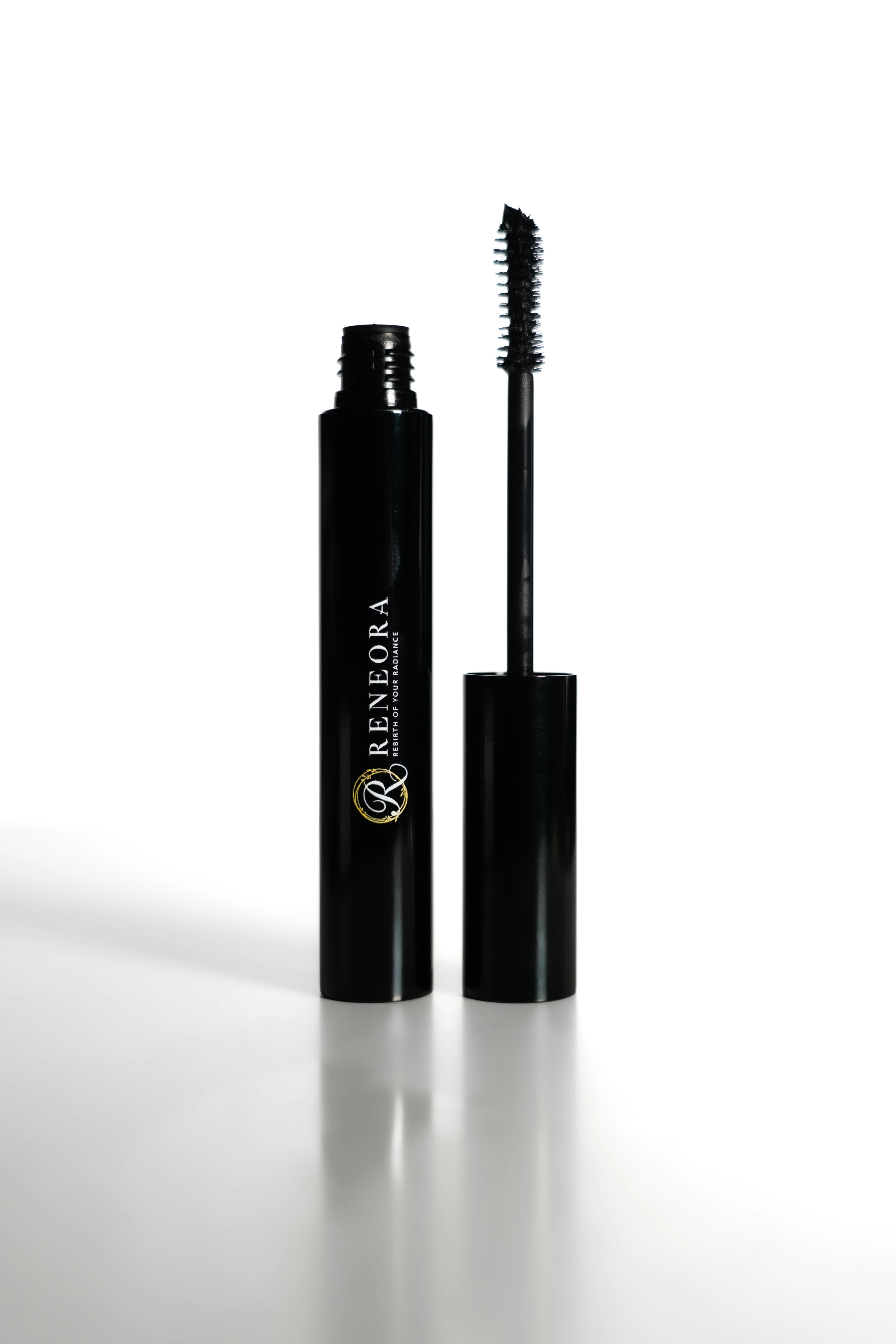 Reneora Mascara